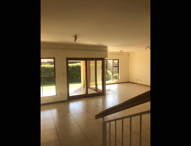 4 BEDROOM CLUSTER TO LET IN CRAIGHALL
